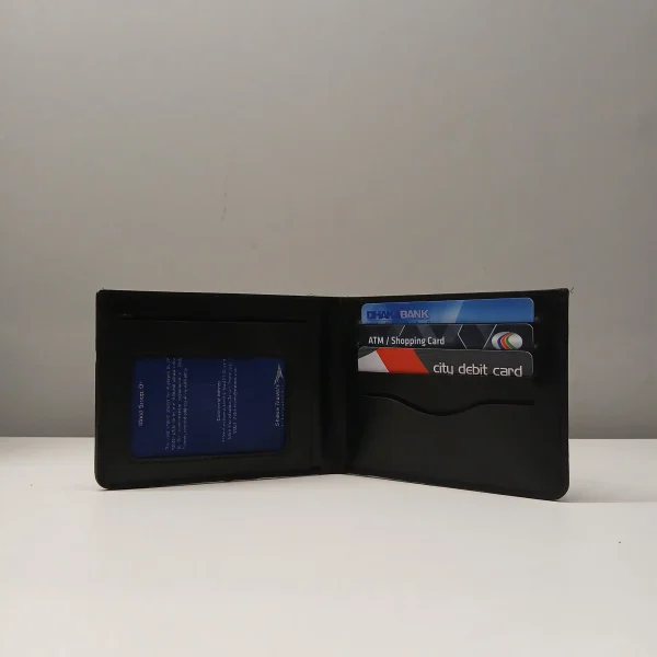 Plain Biofold Wallet Black 106 (2) Plain Biofold Wallet Black